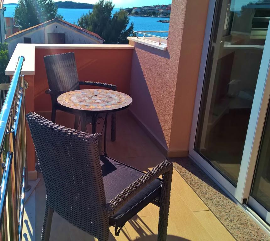 Villa Palas Apartments 2 Рогозница Номер фото